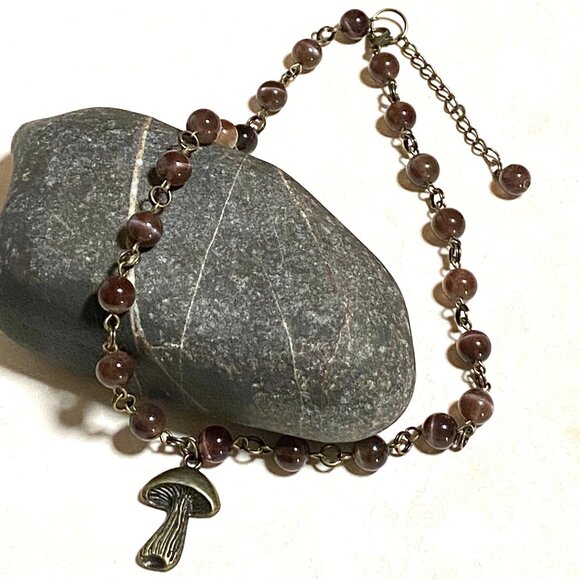 Cute Purple Cat's Eye Bronze Slim Mushroom Pendant Adjustable Choker - Picture 4 of 13